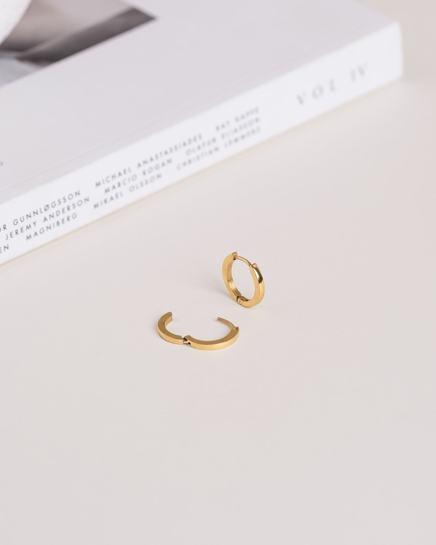 Classic Hoops Small