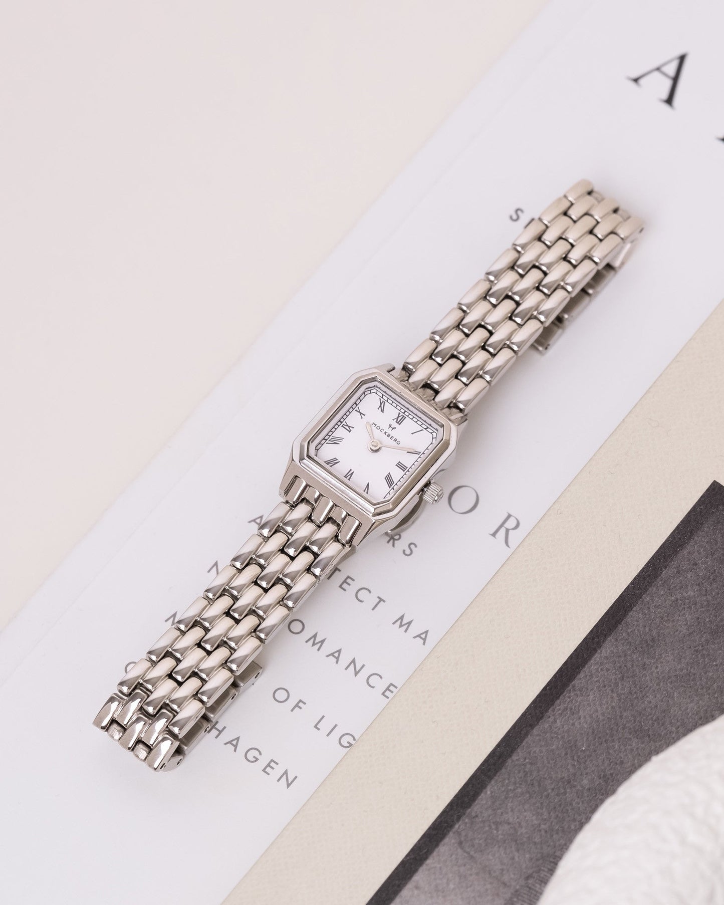 Classic Watch 25 mm