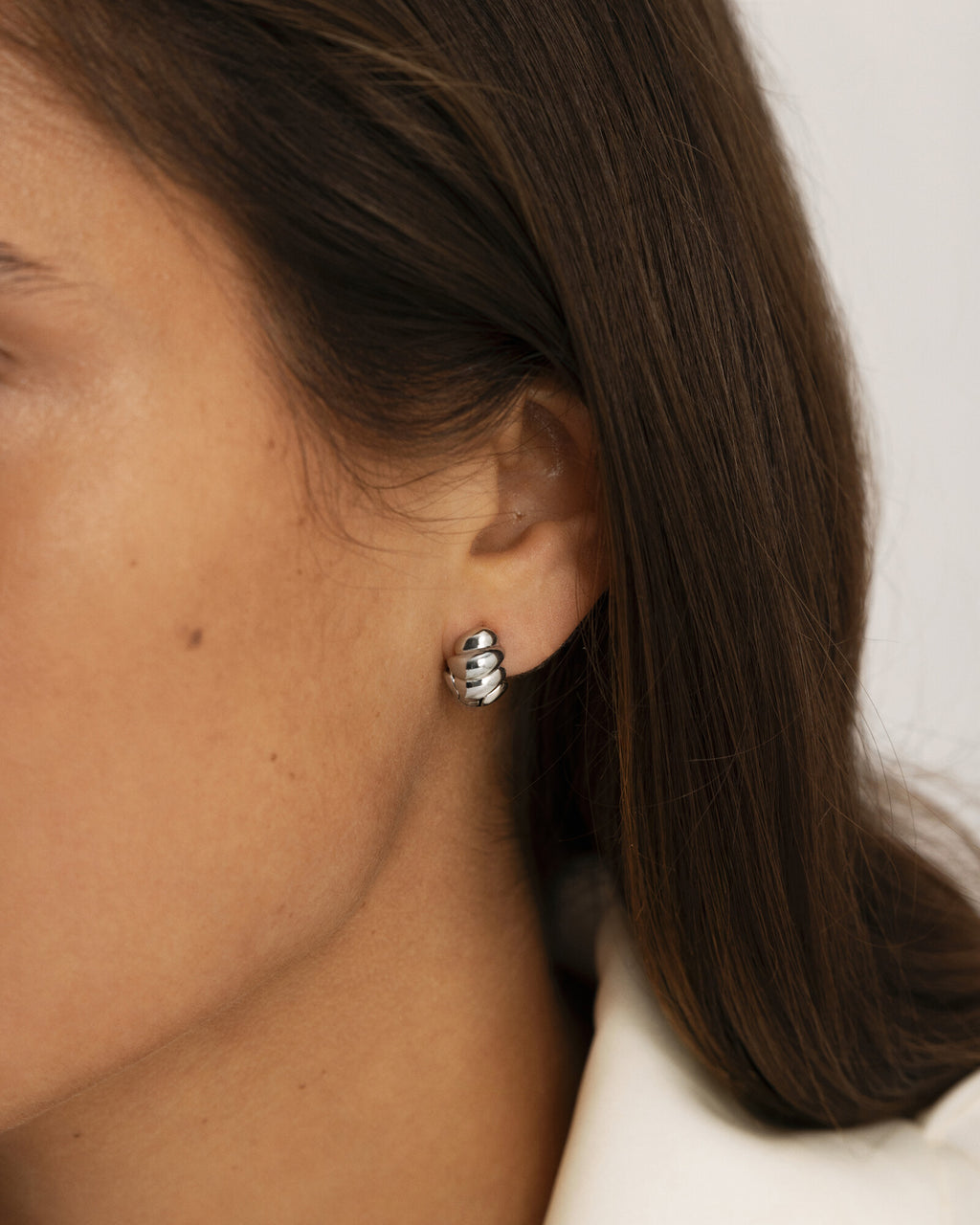 Seléne Small Hoops