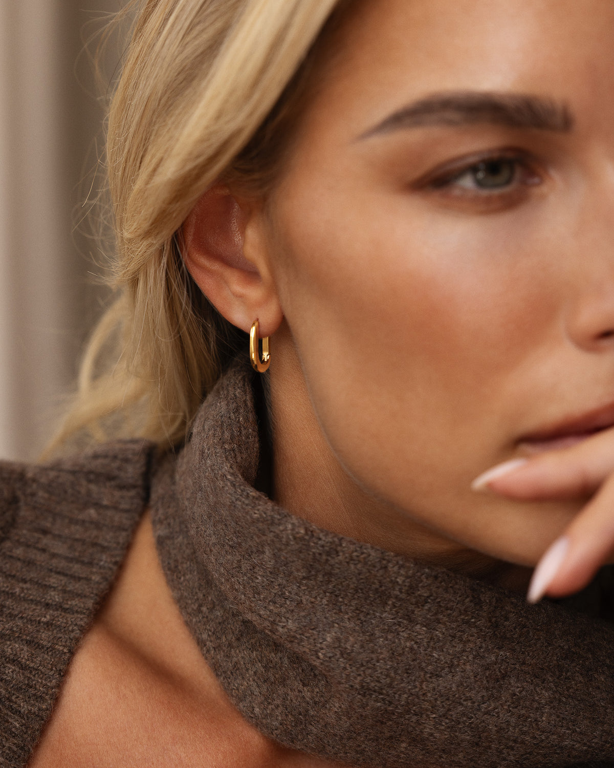 Slim Small U-Hoops