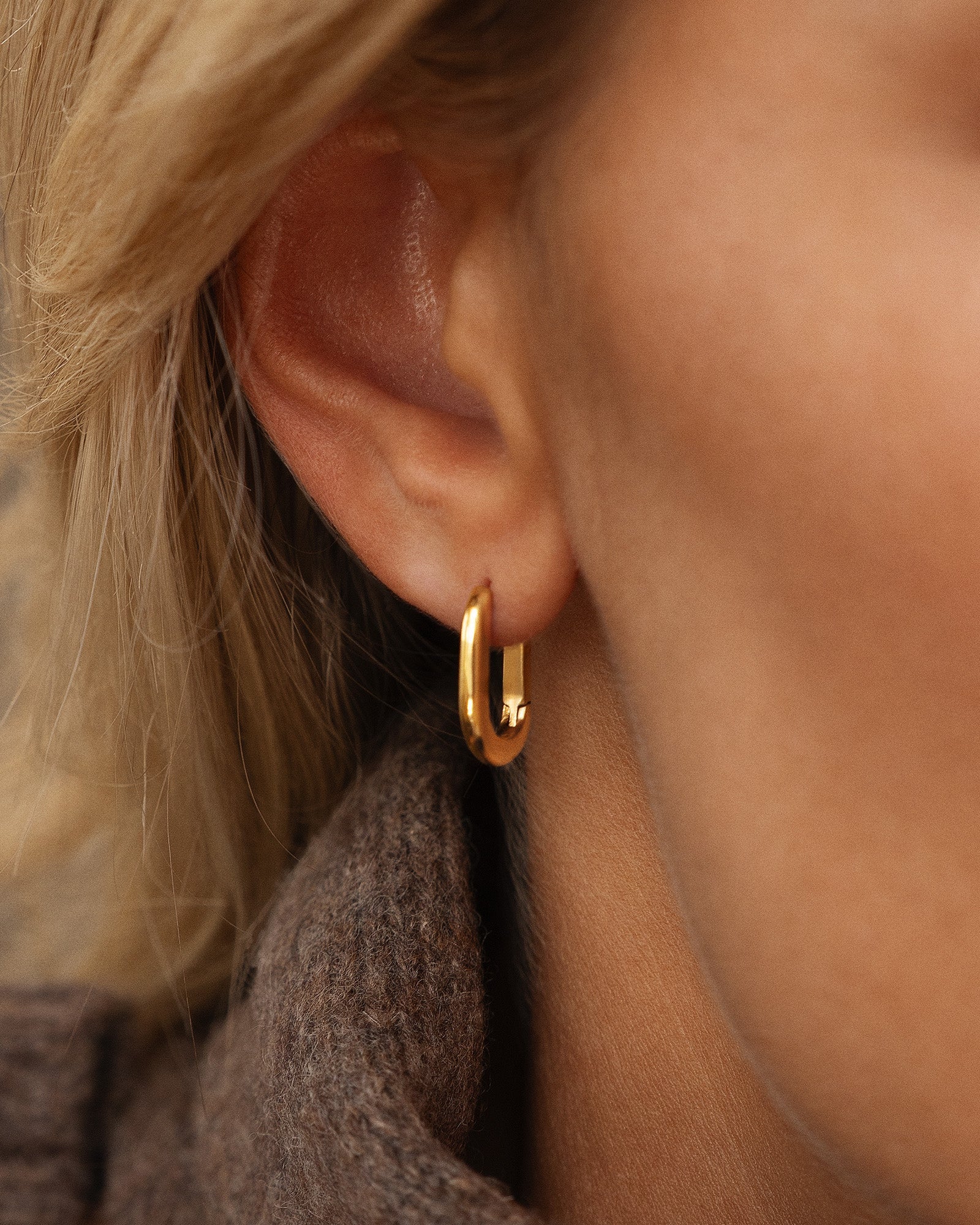 Slim Small U-Hoops