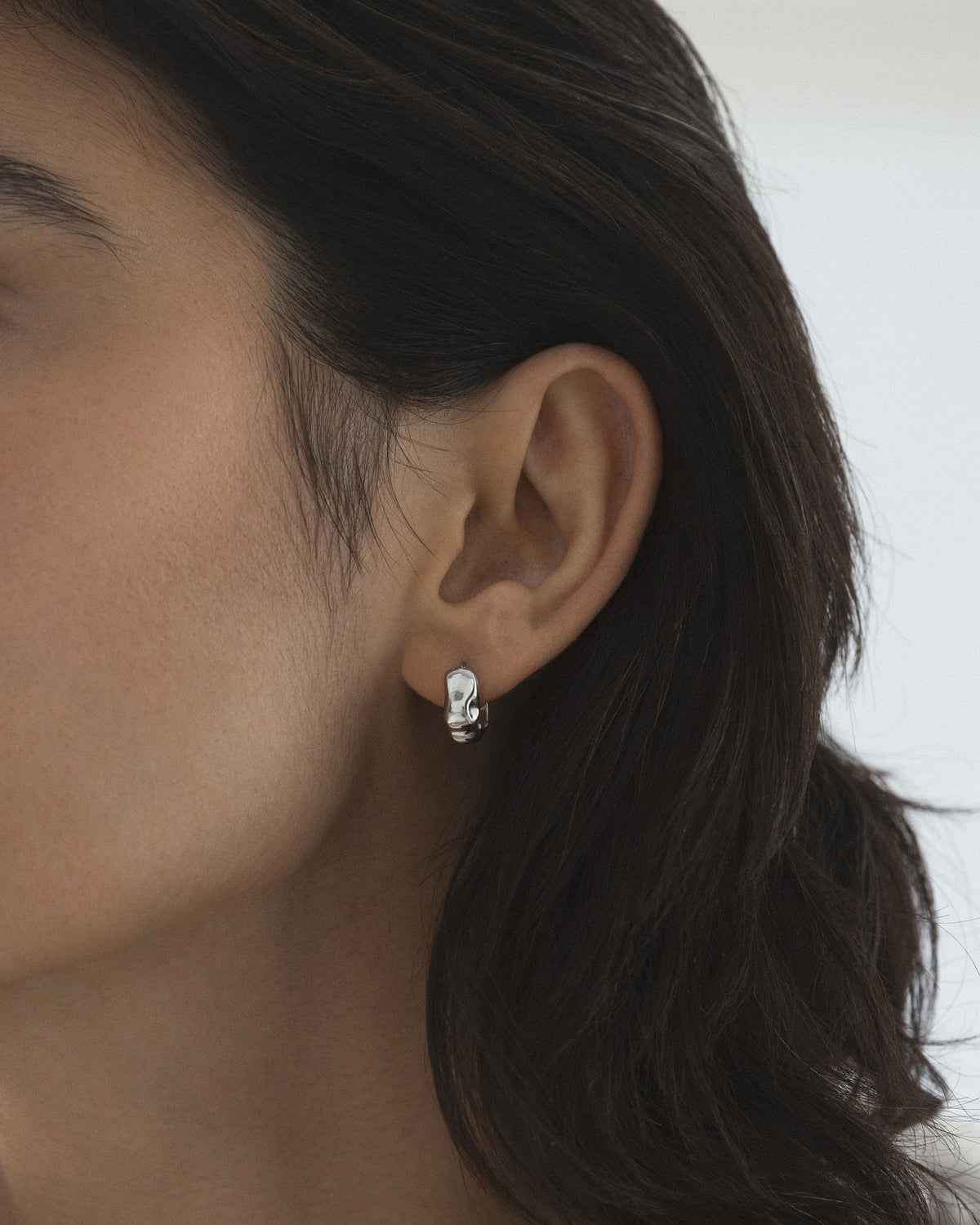 Wavy Bolded Mini Hoops